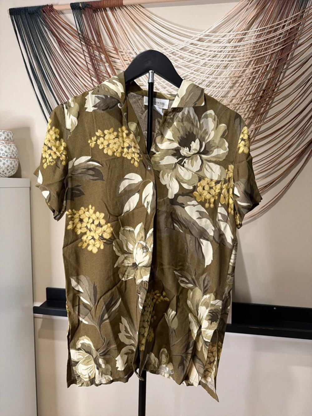 Jones, New York two petite floral top 3196